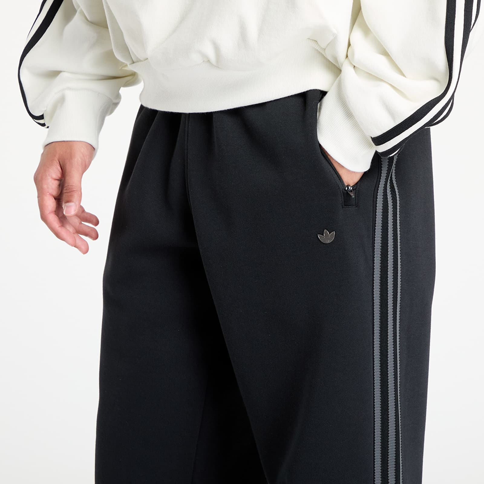 Pantalones de hombre adidas Premium Track Pants Black