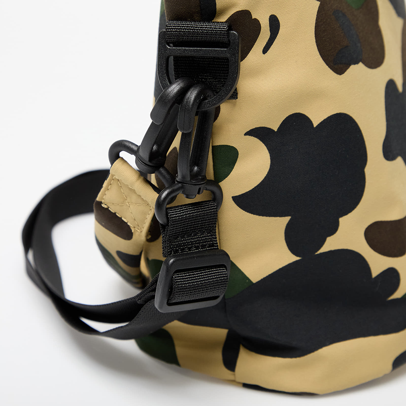Bags & backpacks A BATHING APE 1St Camo Drawstring Bag Yellow