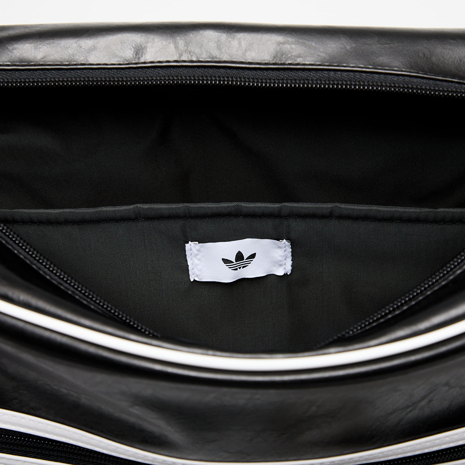 Crossbody bags adidas Airliner OG Bag Black