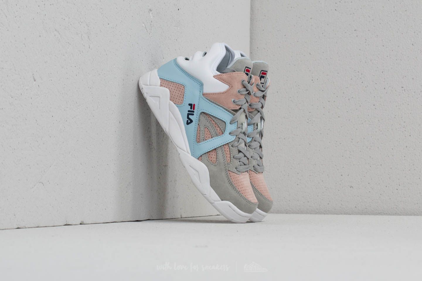 Women s shoes Fila Cage CB Mid Wmn Peach Whip Angel Falls Footshop