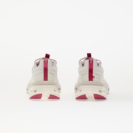 Women's shoes On W Cloudnova X Ice/ Fade (3WE30413572) | Footshop