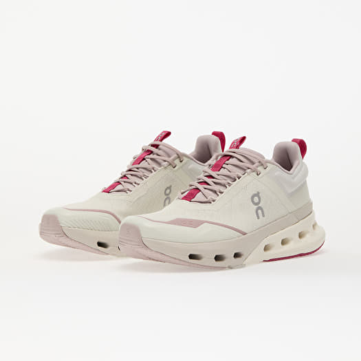 Women's shoes On W Cloudnova X Ice/ Fade (3WE30413572) | Footshop