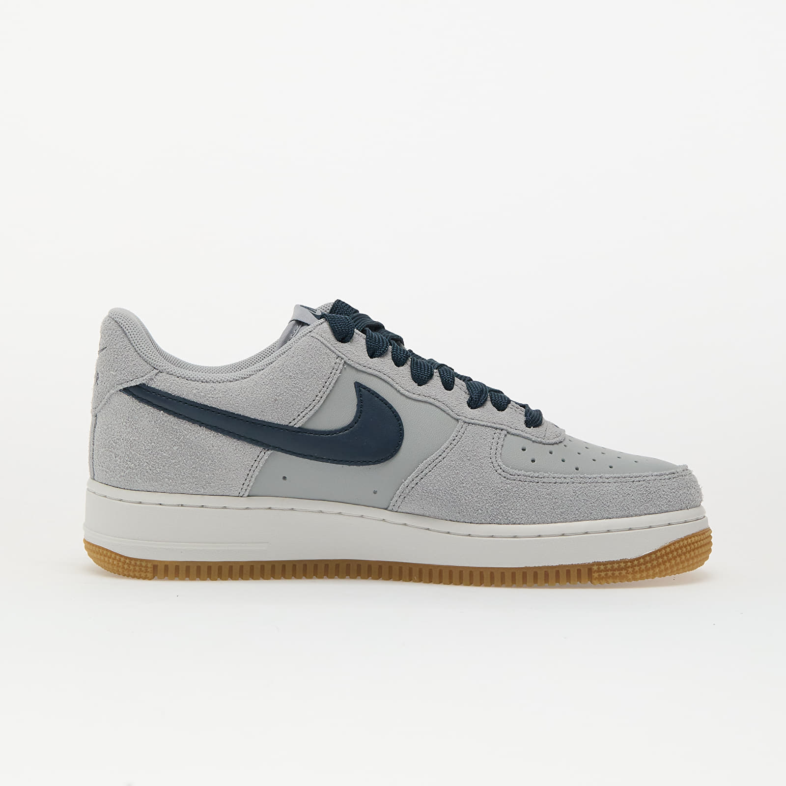 Zapatillas Hombre Nike Air Force 1 '07 Lv8 Lt Smoke Grey/ Armory Navy-Gum Lt Brown-Summit White