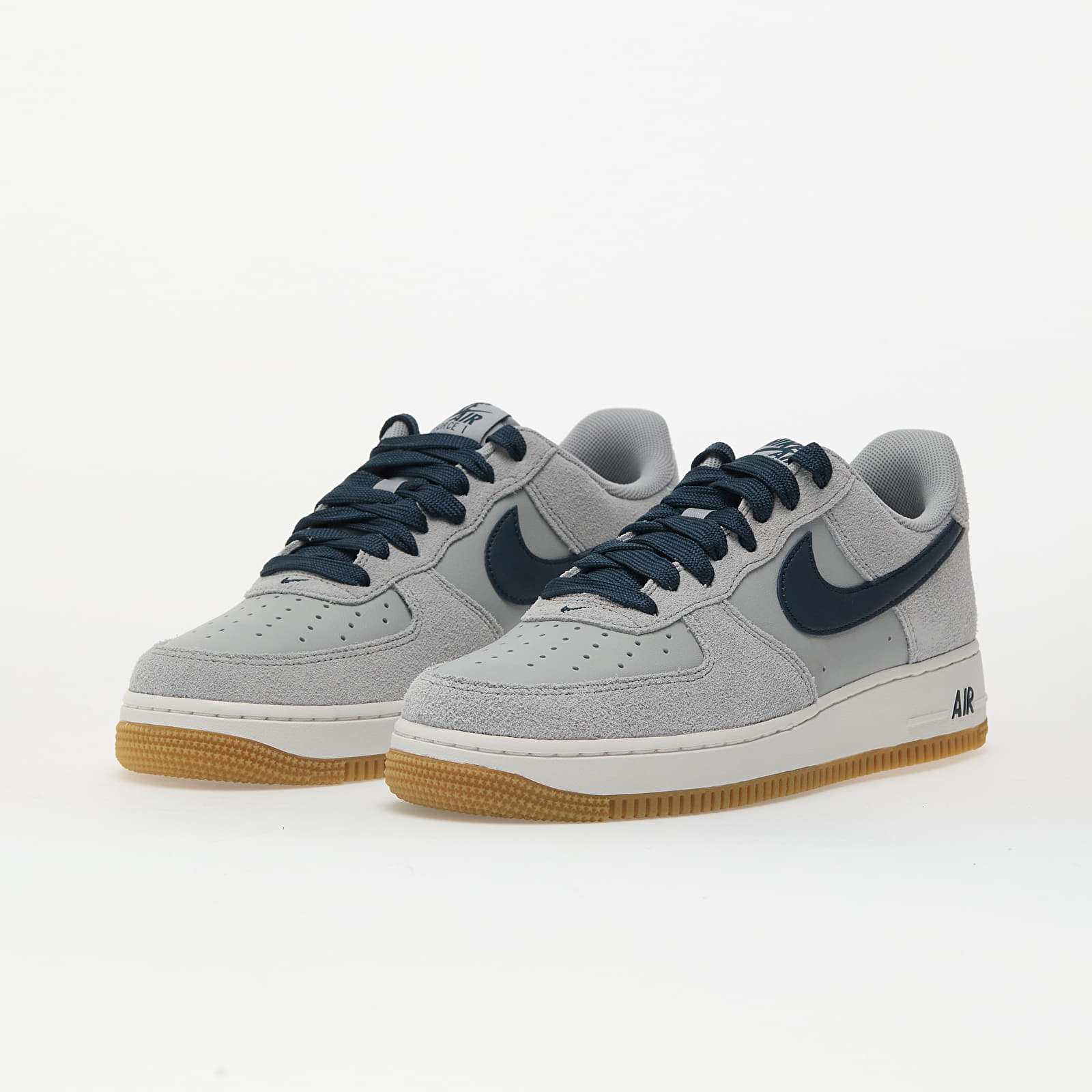 Zapatillas Hombre Nike Air Force 1 '07 Lv8 Lt Smoke Grey/ Armory Navy-Gum Lt Brown-Summit White