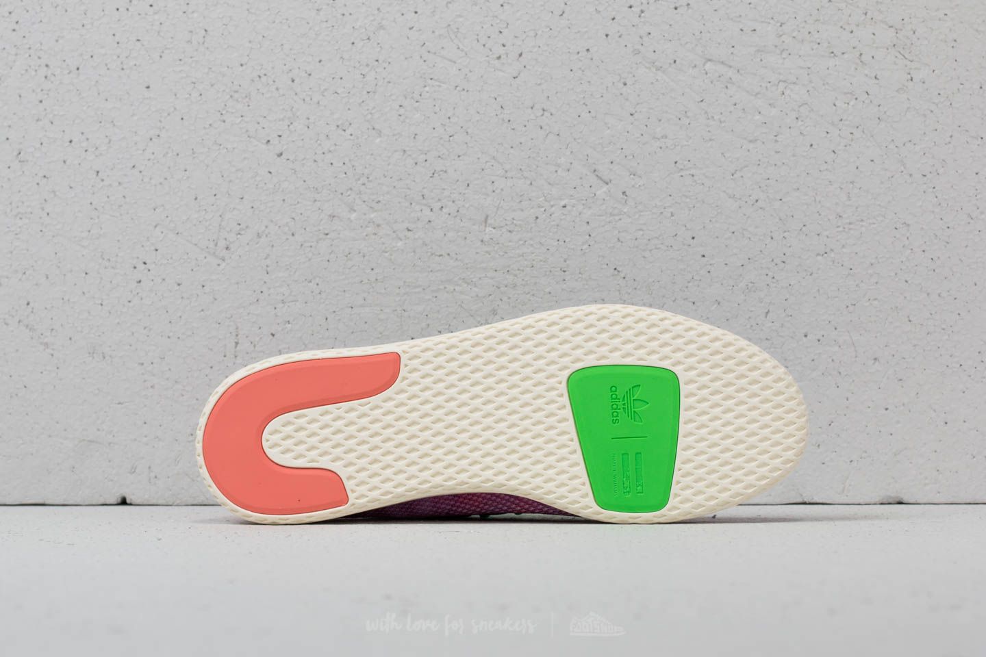 Scarpe uomo adidas x Pharrell Williams Tennis Hu "Holi" Chalk Coral/ Supplier Colour/ Supplier Colour