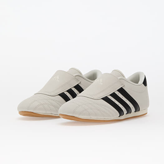 Women's shoes adidas Taekwondo W Off White/ Core Black/ Gum