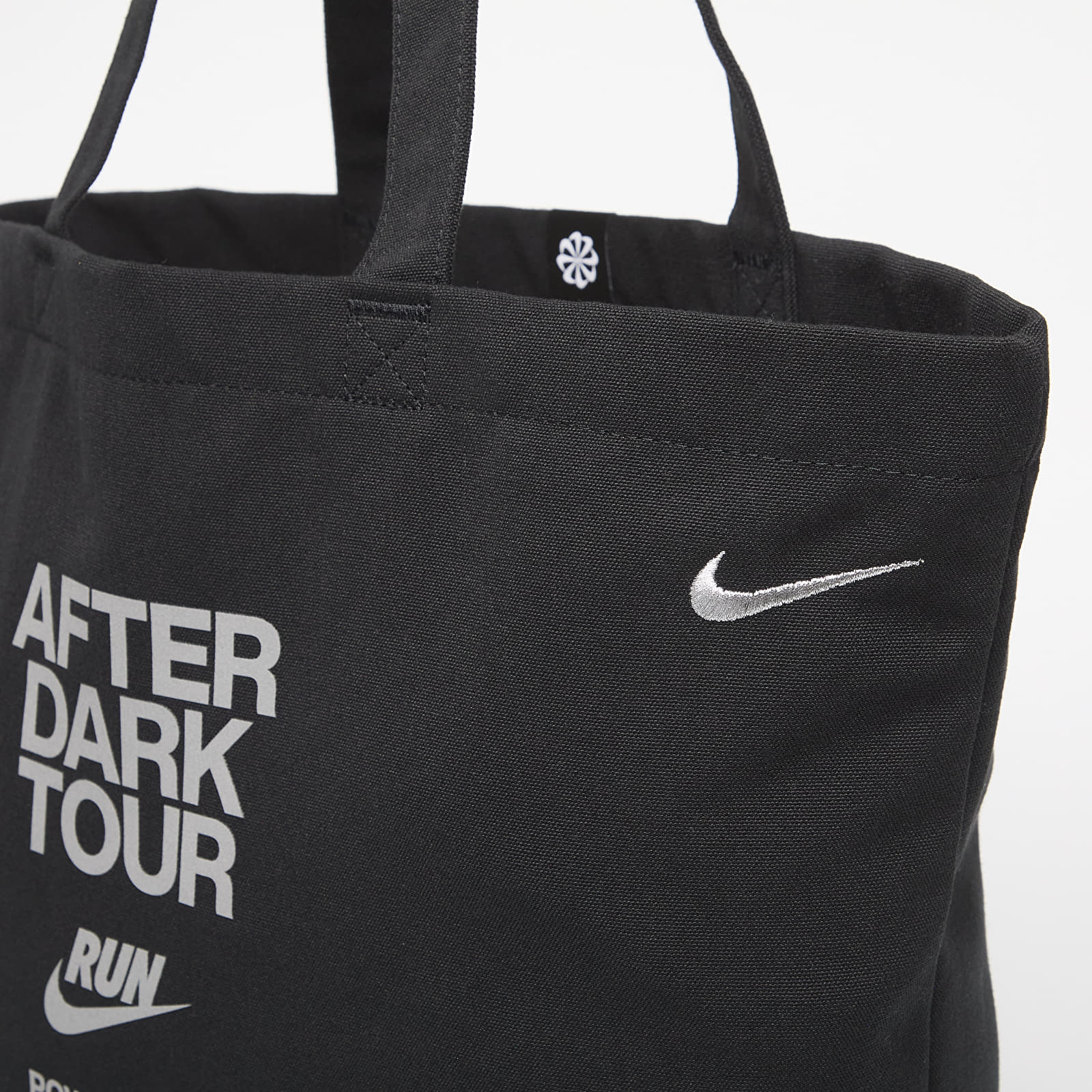 Bandoleras Nike Heritage 2.0 After Dark Tour Tote Bag (22L) Black/ Reflective Slvr/ Metallic Silver