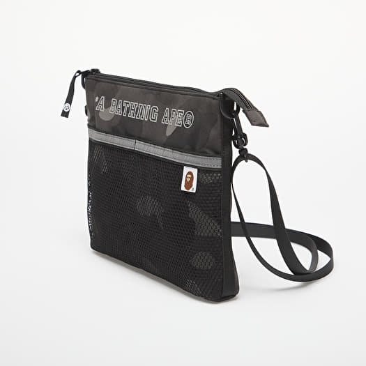 Crossbody bags A BATHING APE Color Camo Sacoche Black | Footshop