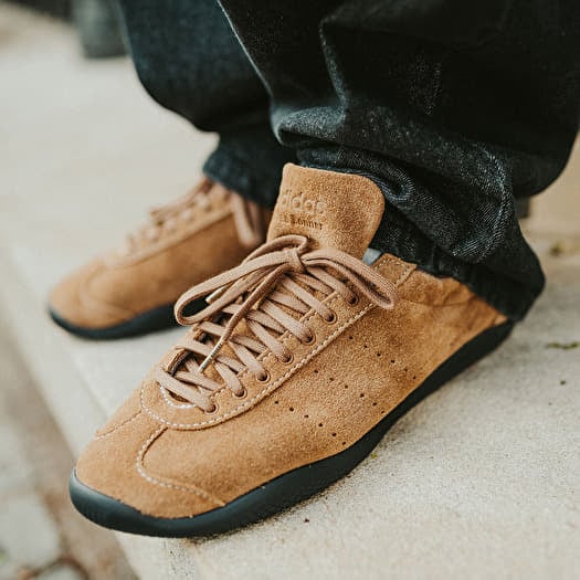 Men's shoes adidas x Wales Bonner Karintha Suede L Supplier