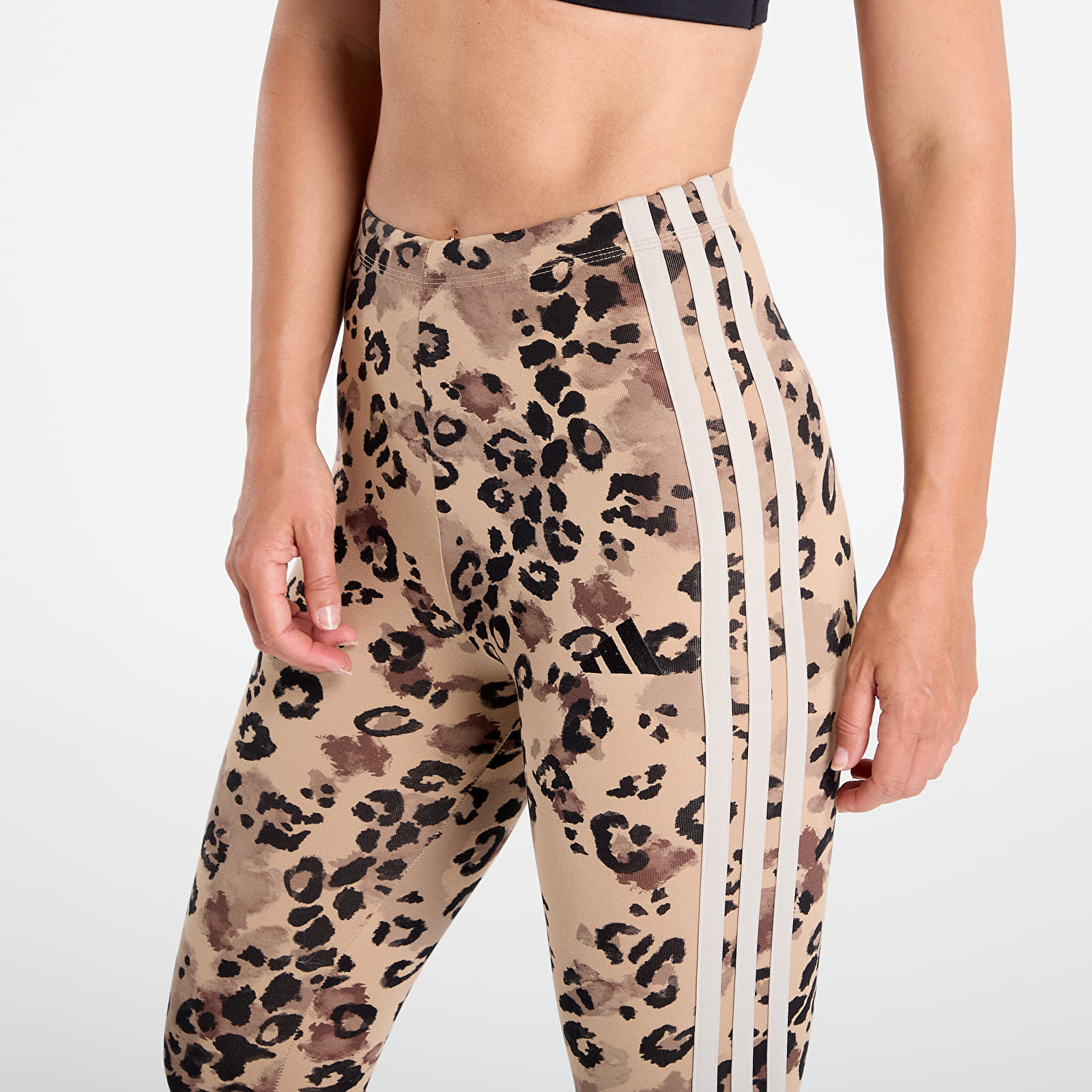 Dámske legíny adidas Essentials 3-Stripes Animal Print Leggings Multicolor/ Warm Sand