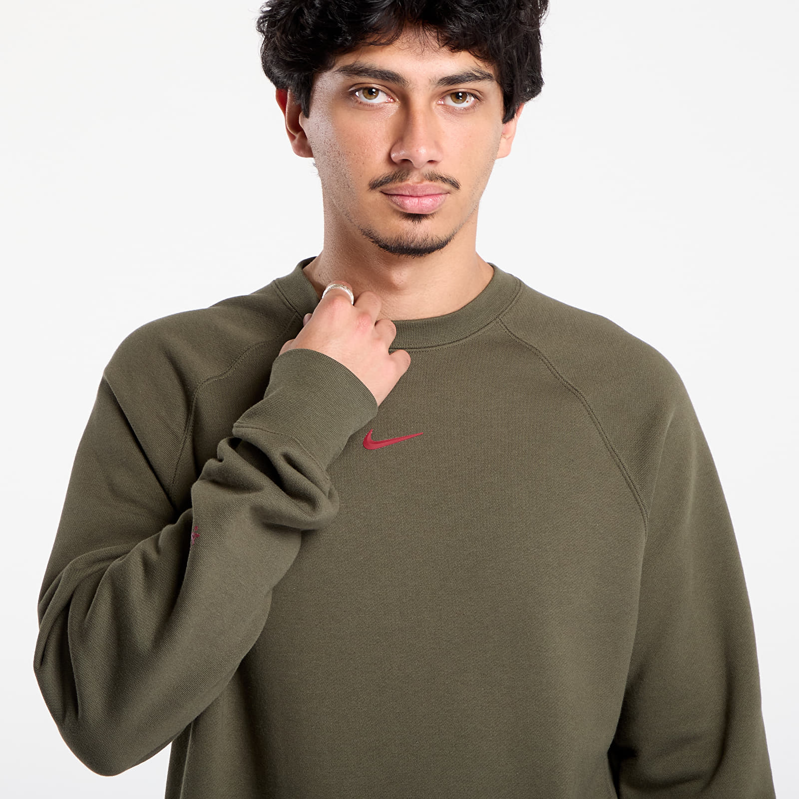 Sweatjacken und Sweatshirts Nike x NOCTA Men's Fleece CS Crew Cargo Khaki/ Team Red