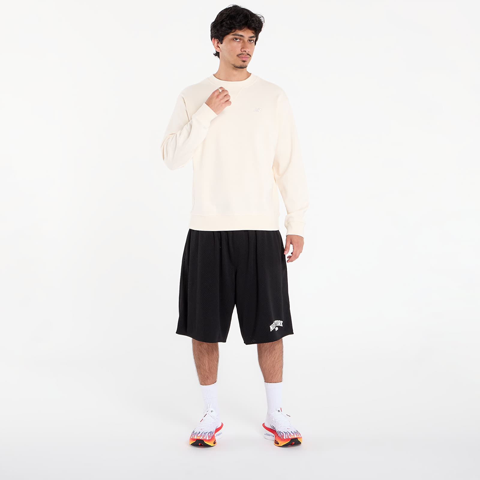 Sweatjacken und Sweatshirts New Balance Athletics French Terry Crew Beige
