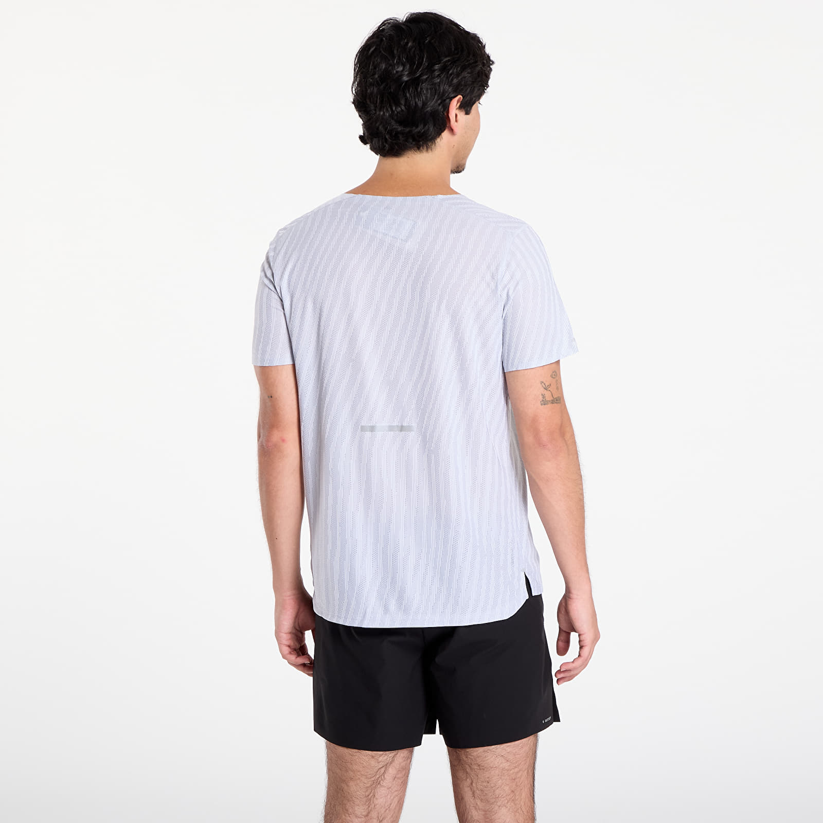 T-shirts adidas Adi365 Running Climacool+ Tee Halo Silver/ White