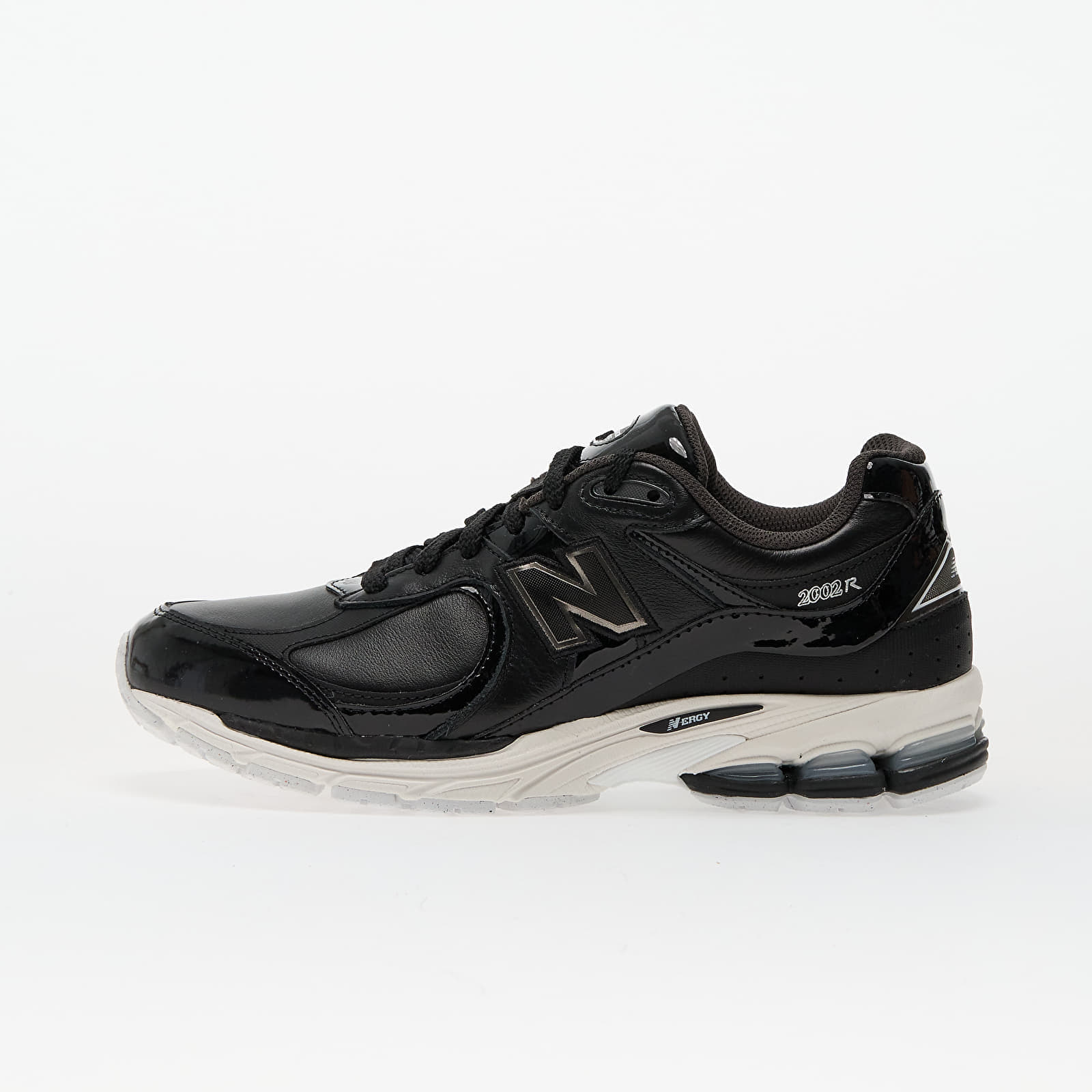 Sneakers New Balance 2002R Black/ White EUR 38.5