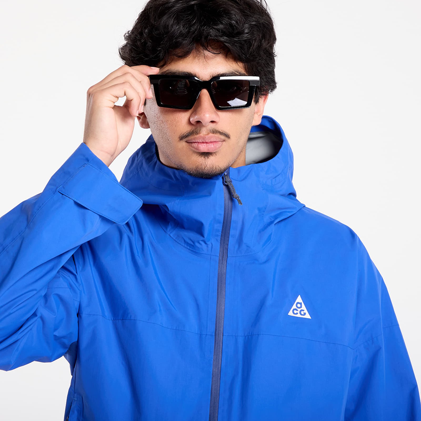Jackets Nike ACG "Morpho" Men's Storm-FIT ADV Rain Jacket Game Royal/ Blue Void/ Summit White