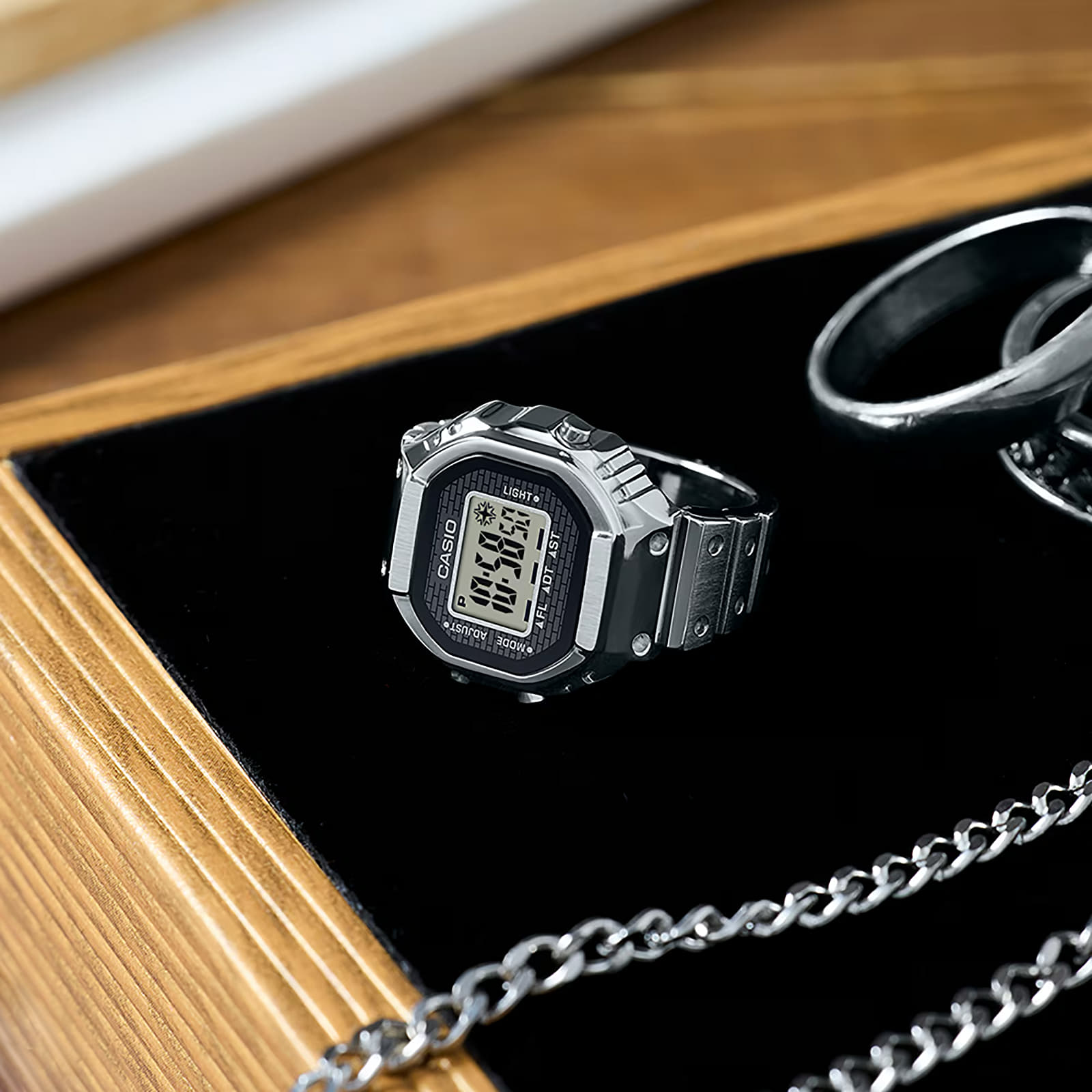 Orologi Casio 50th Anniversary Ring Watch CRW-001-1ER Silver