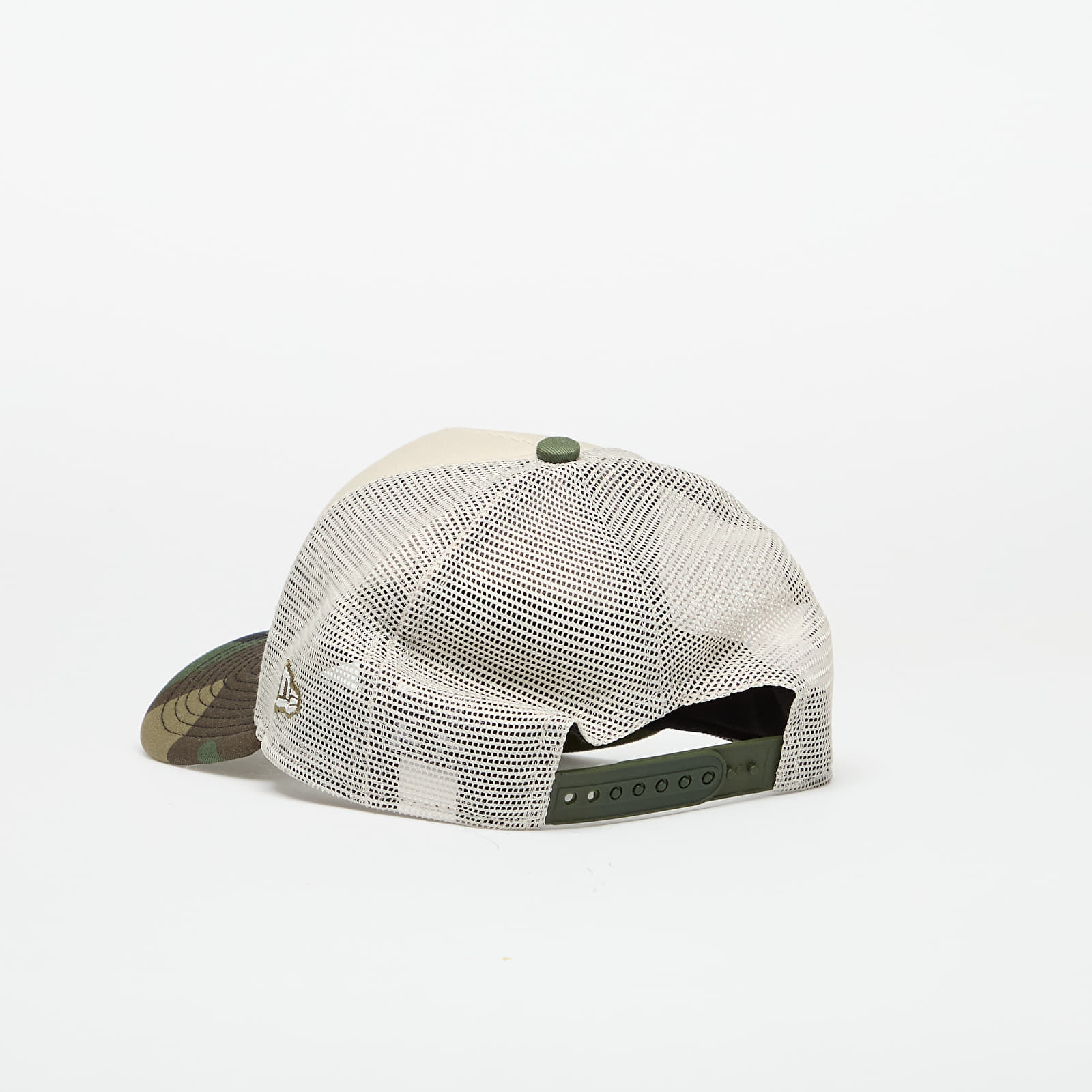 Men's caps New Era 9FORTY Trucker Oval Patch Cap Stone/ Wdc