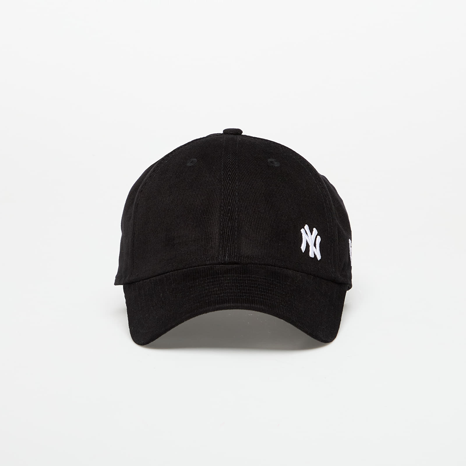 Men's caps New Era New York Yankees 9FORTY Cord Flawless Cap Black/ White