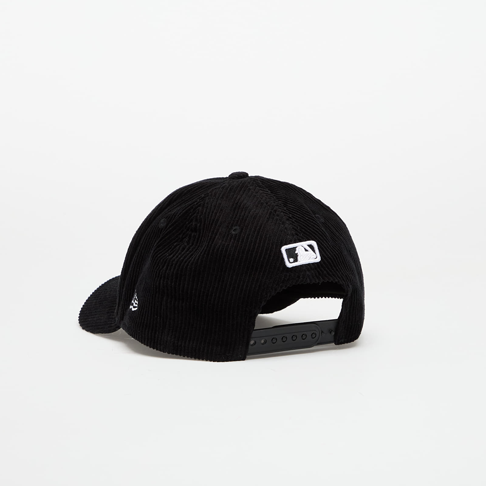 Men's caps New Era New York Yankees 9FORTY Cord Cap Black