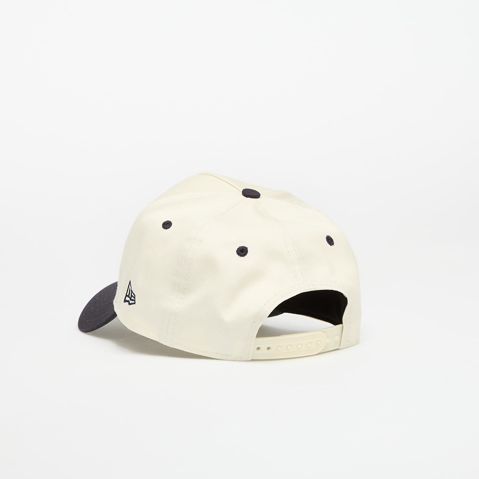 Men's caps New Era New York Yankees 9FORTY Aframe Paisley Cap Chrome White/ Navy
