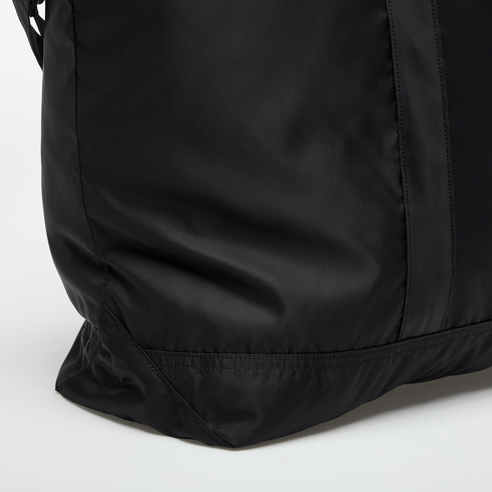 Skuldertasker til mænd Carhartt WIP Alumni Tote Bag Black/ Scarlet