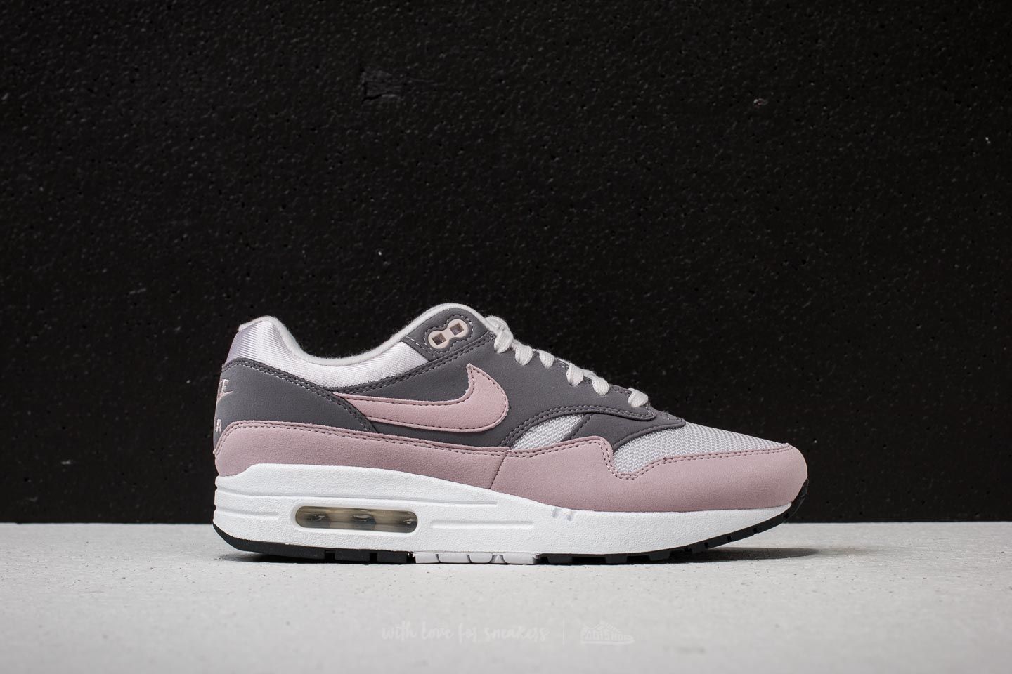 nike air max 1 vast grey particle rose