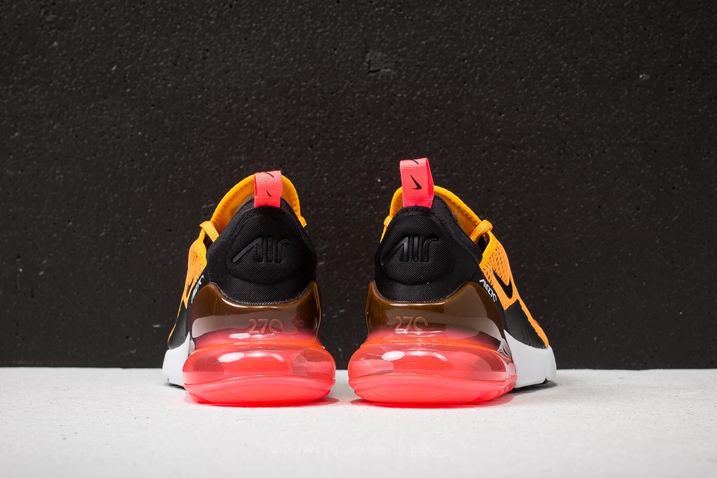 Nike air max 270 yellow black red sales
