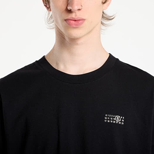 mm6 maison margiela tシャツ MM6 Maison Margielaのホワイト グラフィックTシャツがセール中