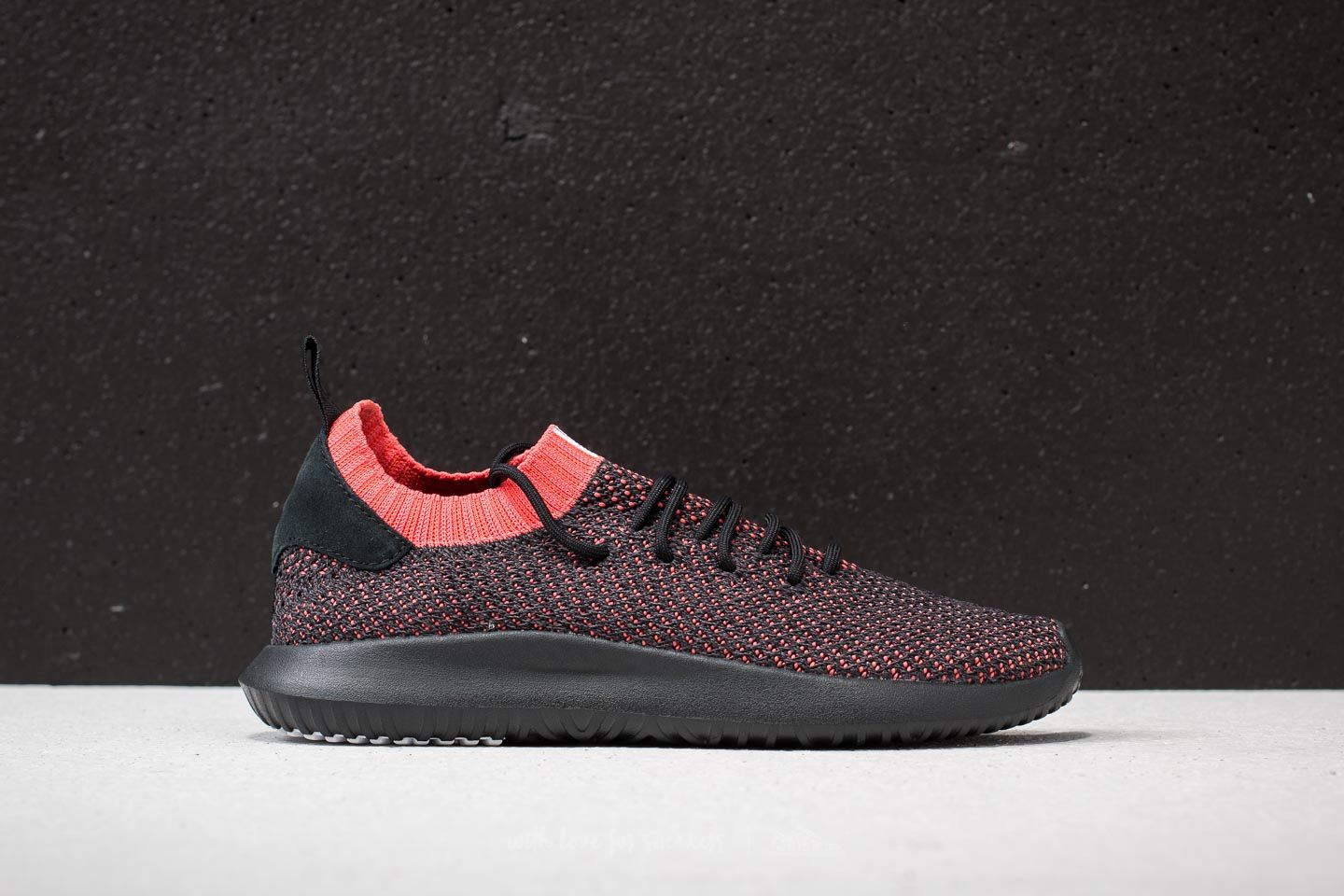 Tubular shadow top primeknit schuh