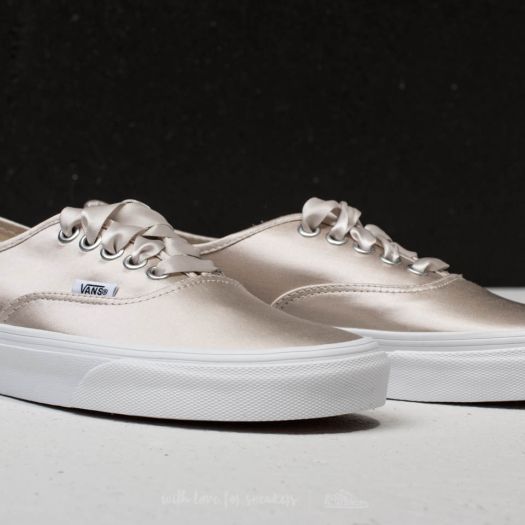 Vans authentic silver top