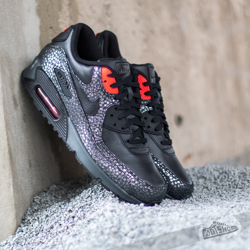 style air max black infrared