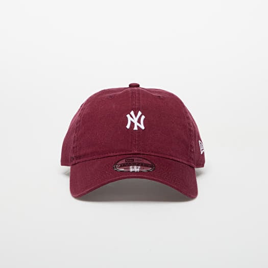 Hætte New Era New York Yankees 9TWENTY Mini Logo Adjustable Cap Frosted Burgundy/ Chrome White