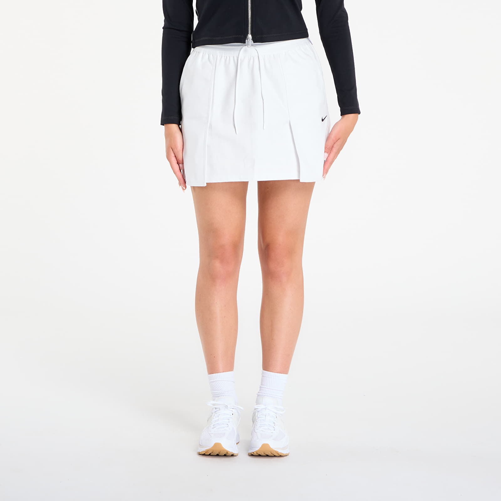 Nike Sportswear Women's Cargo Mini Skirt Summit White/ Black M