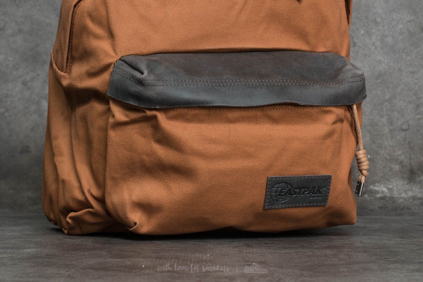 Eastpak axer cheap