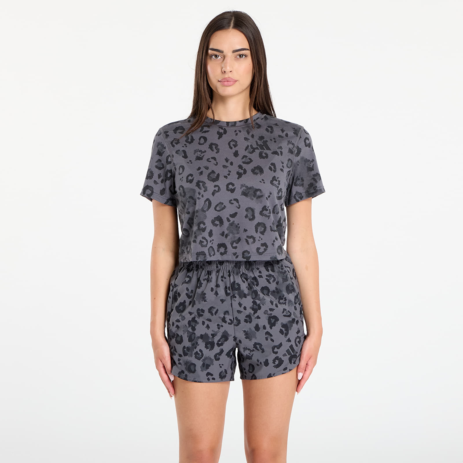 Moteriški marškinėliai adidas We T-Shirt Aop Grey Five/ Print