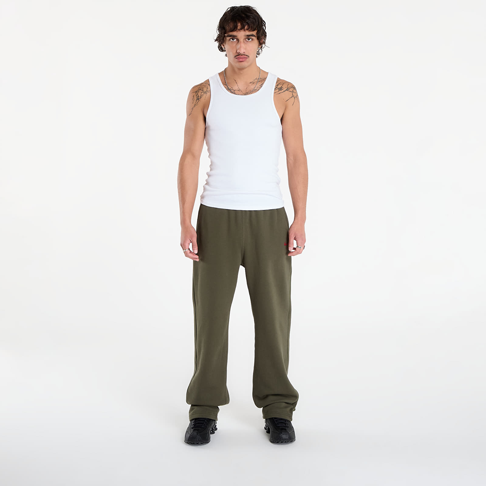 Pantaloni della tuta  Nike x NOCTA Fleece CS Open-Hem Sweatpants Cargo Khaki/ Cargo Khaki/ Team Red