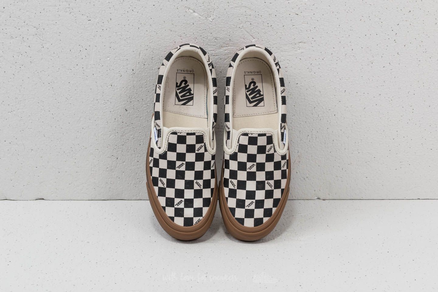 Men s shoes Vans OG Slip On 59 LX Suede Checkerboard Light Gum Footshop