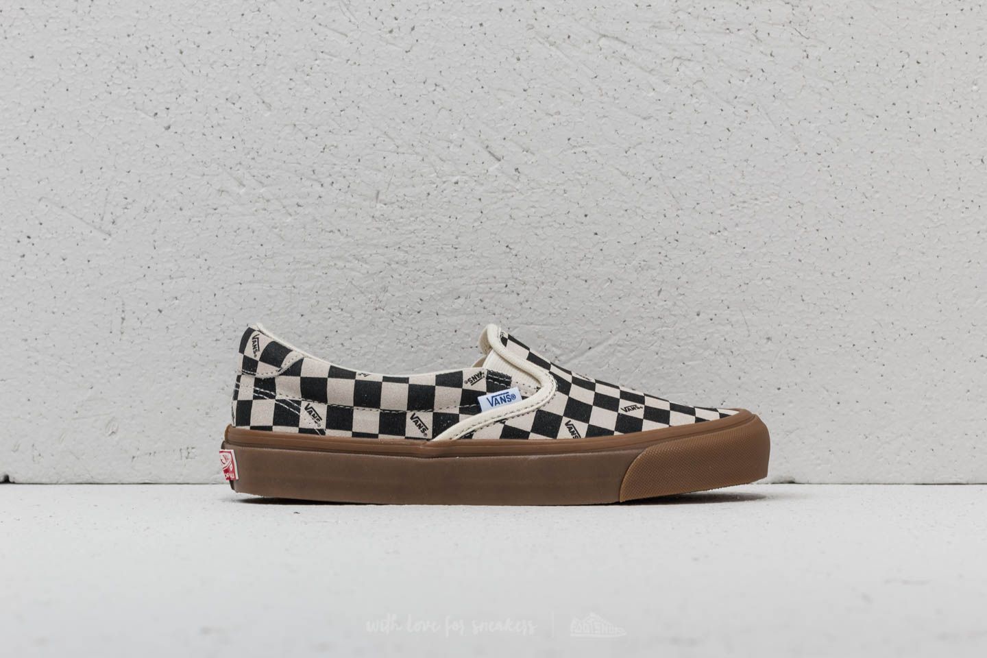 Men s shoes Vans OG Slip On 59 LX Suede Checkerboard Light Gum Footshop