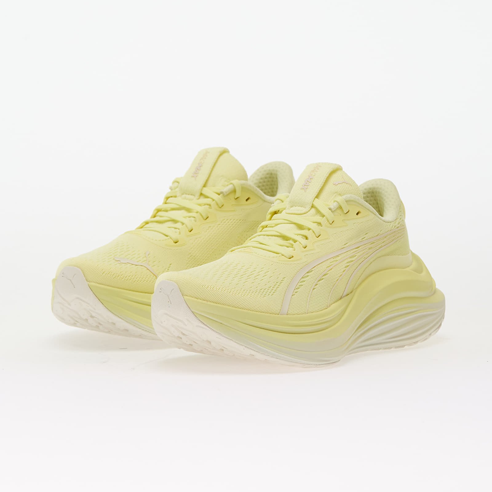 Női cipők Puma MagMax NITRO 2 Wns Gold Moon