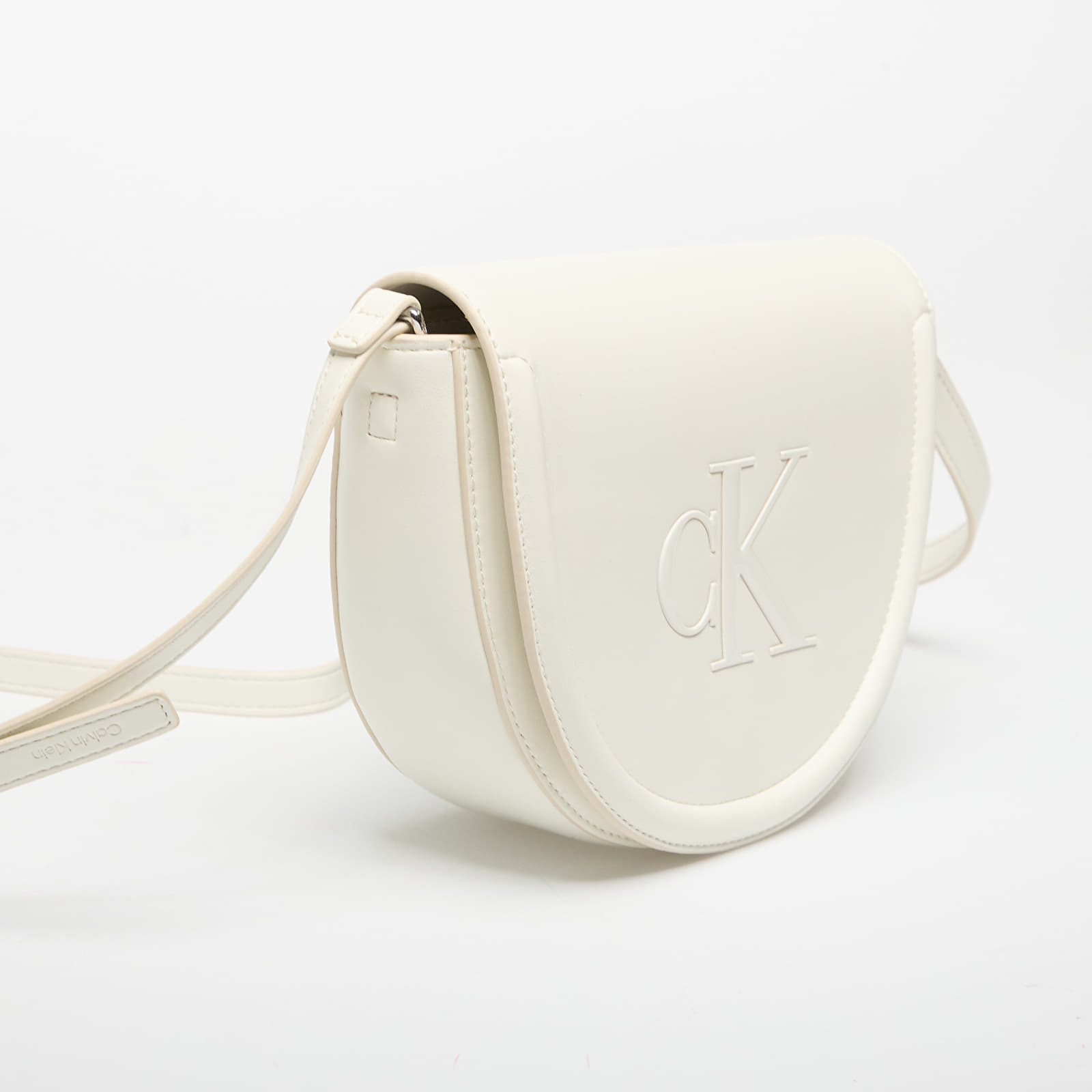 Borse a tracolla da uomo Calvin Klein Bold Ck Saddle Crossbody Lily White
