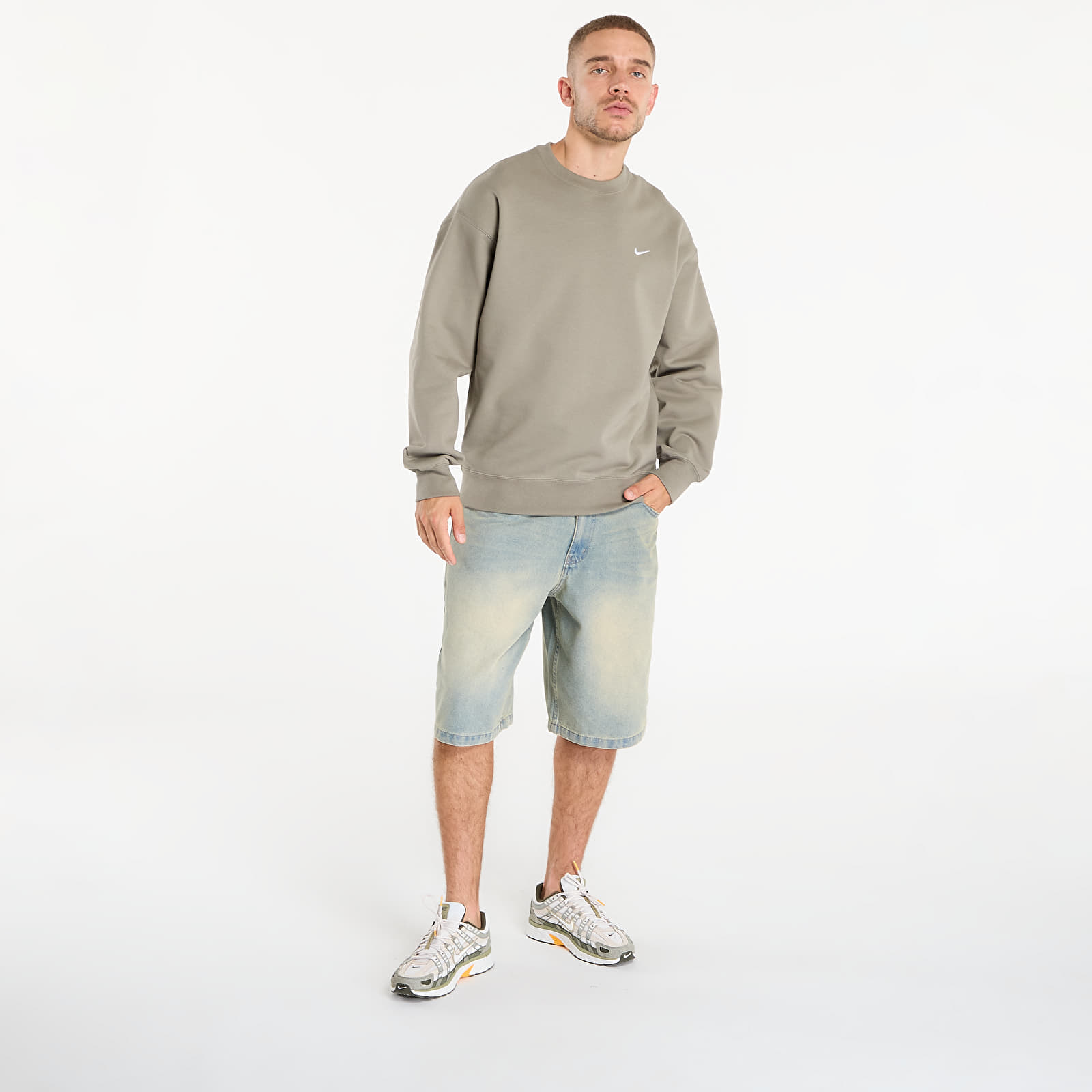 Hoodies and sweatshirts Nike Solo Swoosh Men's Fleece Crew Light Army/ White