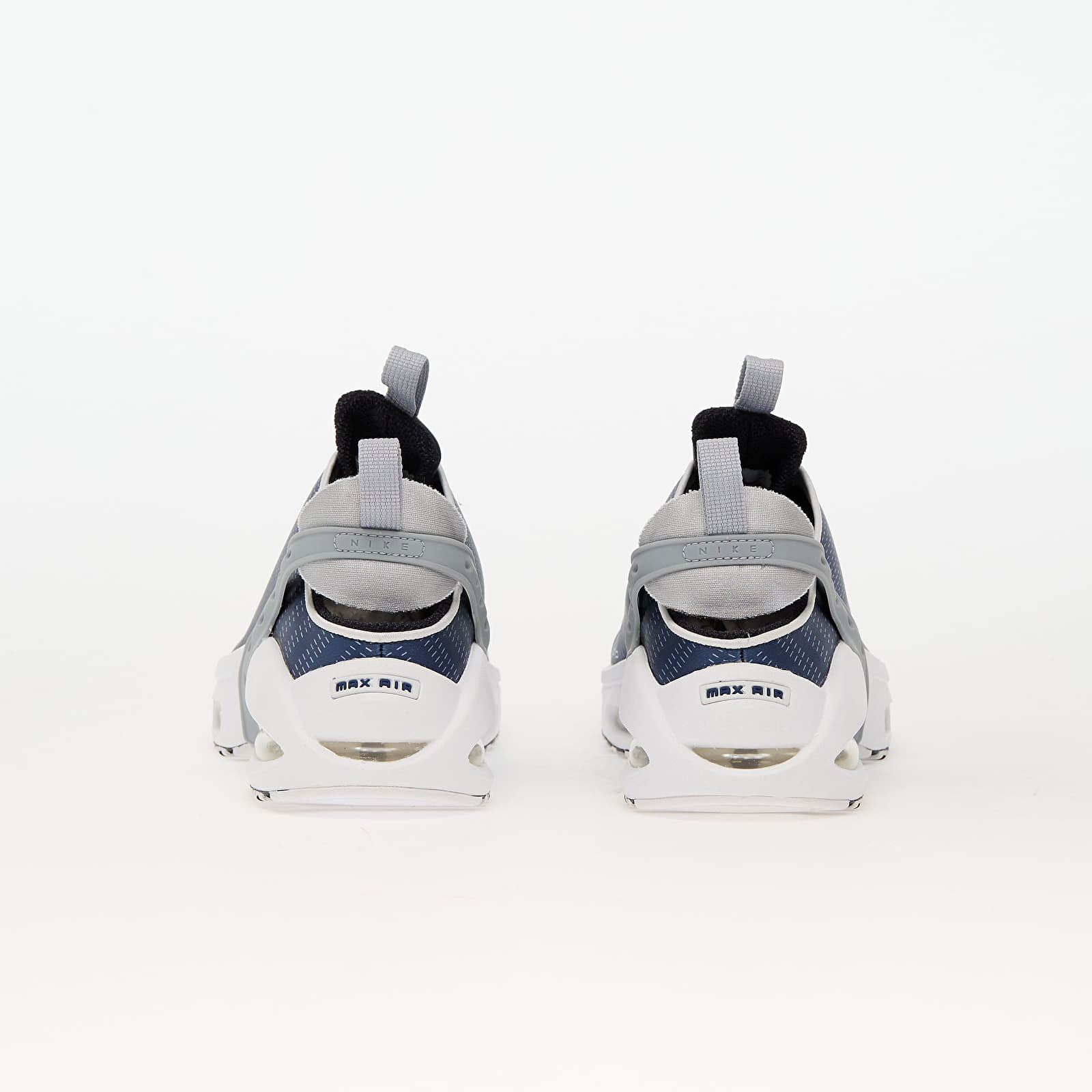 Încălțăminte și sneakerși pentru femei Nike W Air Max Craze Midnight Navy/ White-Wolf Grey-Black
