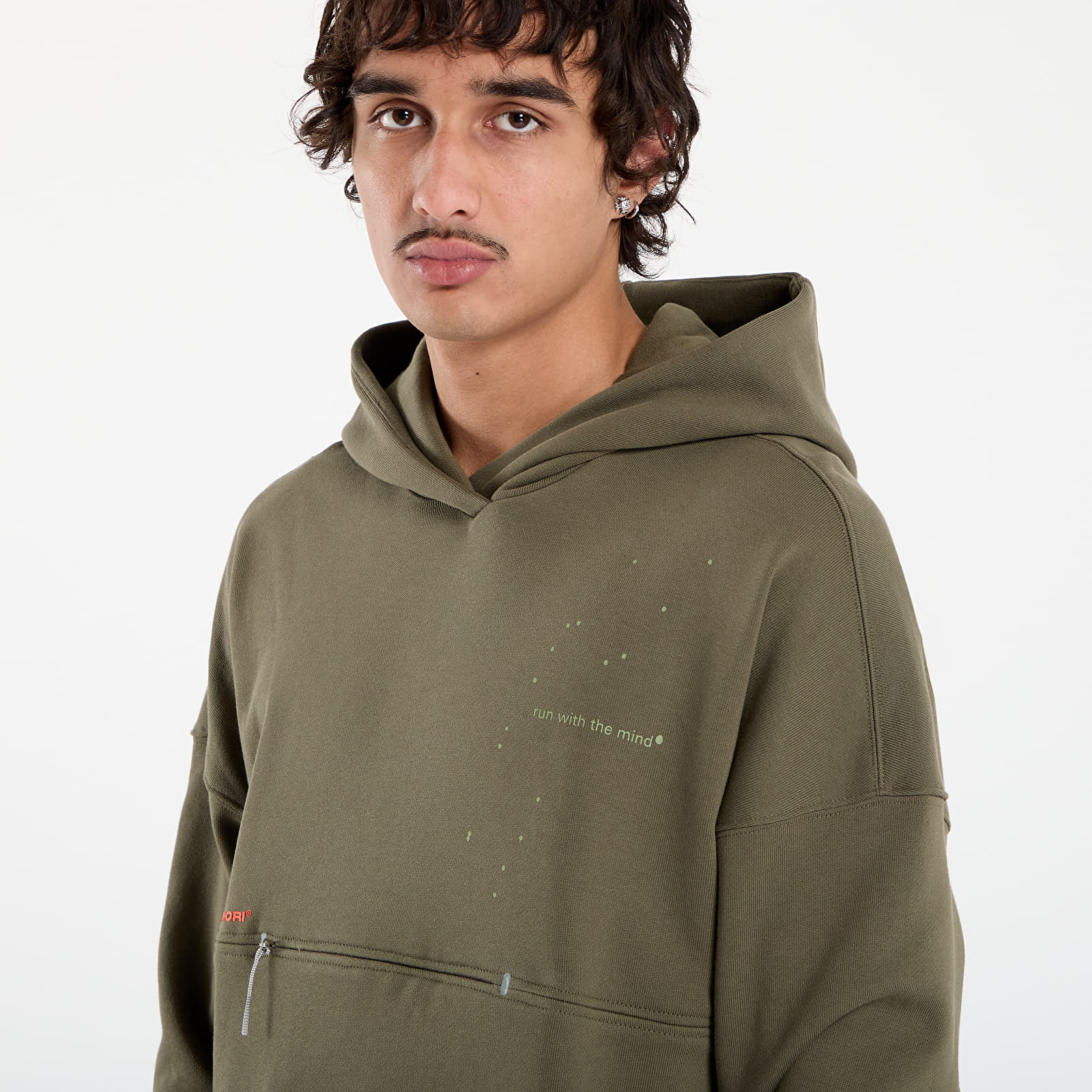 Kapucnis pulóverek és pulcsik adidas Adi365 x Hermanos Koumori Running Hoodie Olive Strata