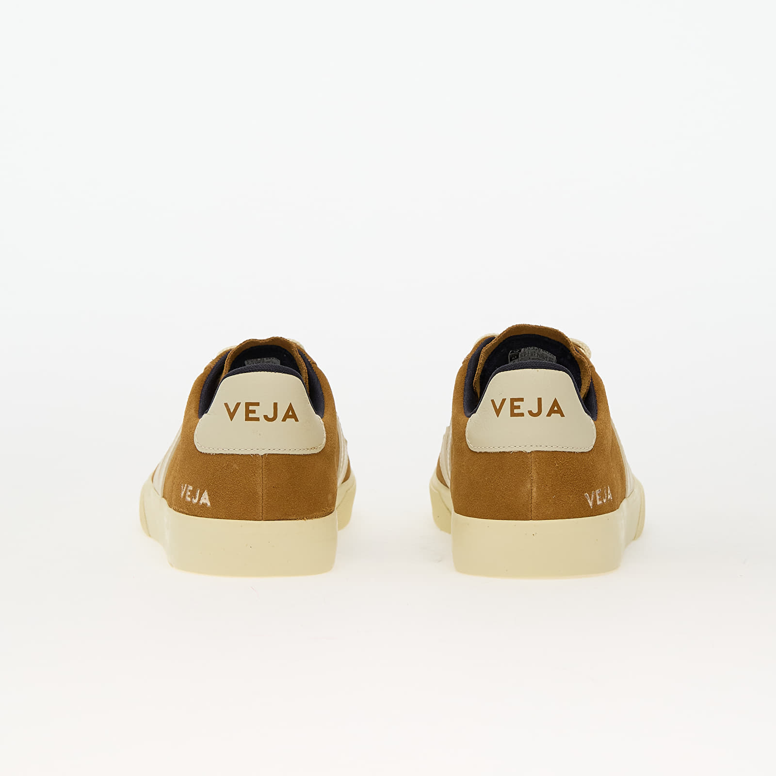 Încălțăminte și sneakerși pentru bărbați Veja Campo Bold Suede Camel_Pierre