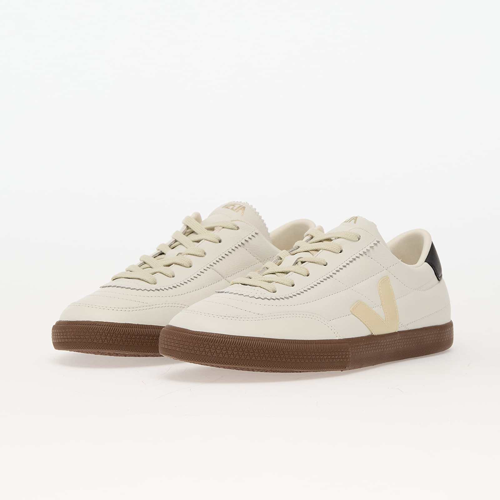 Încălțăminte și sneakerși pentru bărbați Veja Panenka O.T. White_Black_Bark