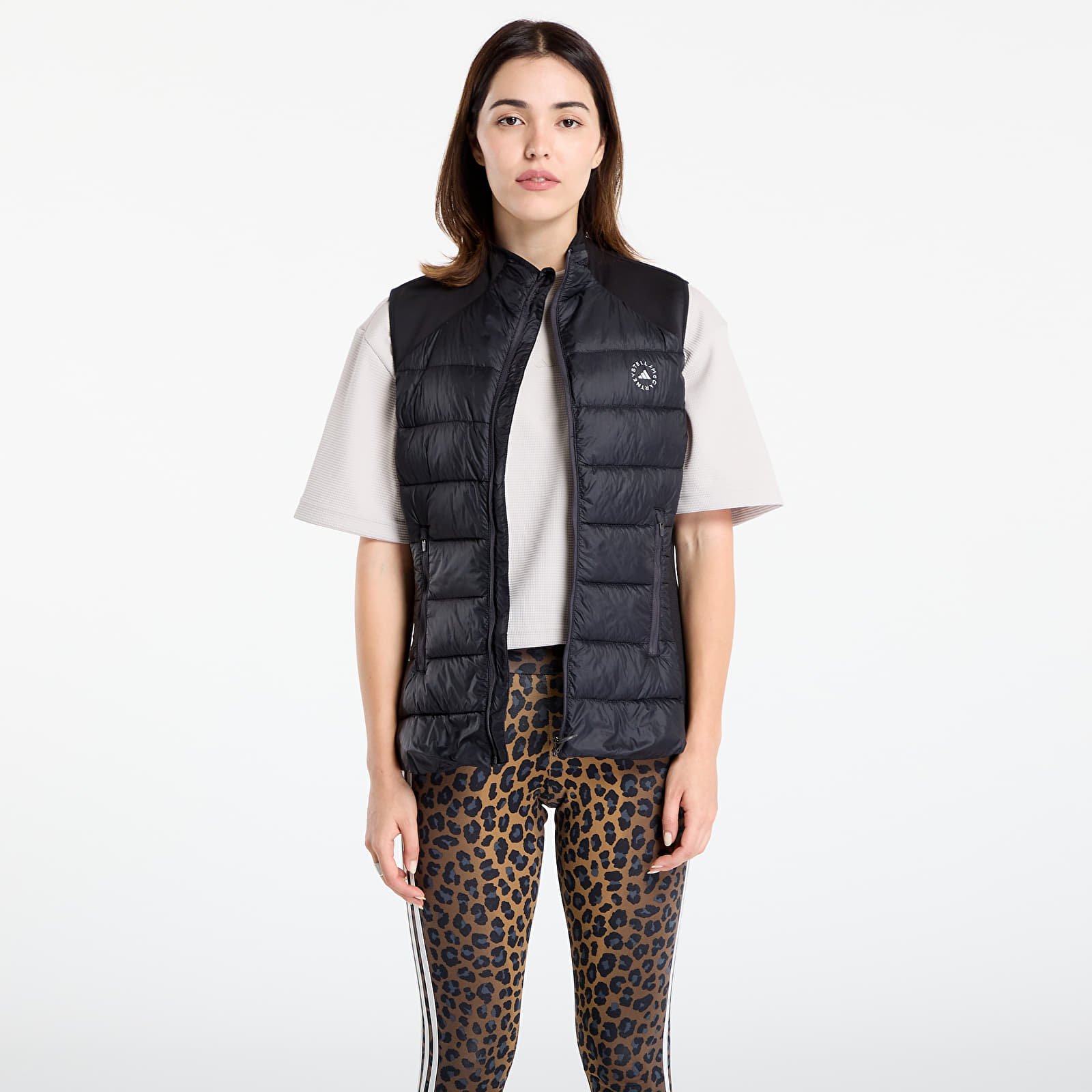 Gilè adidas by Stella McCartney TrueNature Golf Vest Black/ Better Scarlet/ Crew Orange