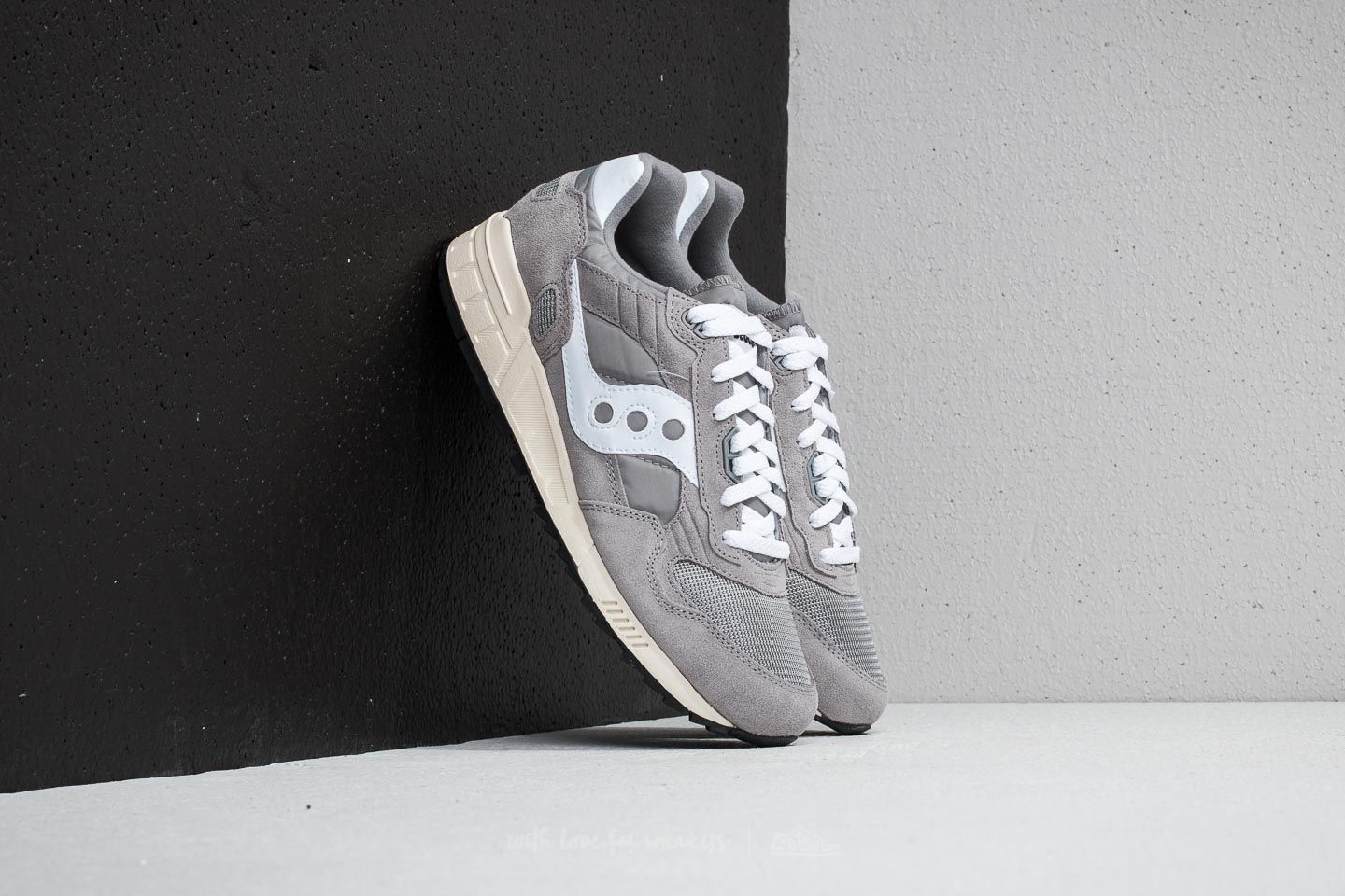Saucony shadow 5000 tan store grey