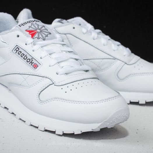 Reebok CL Leather