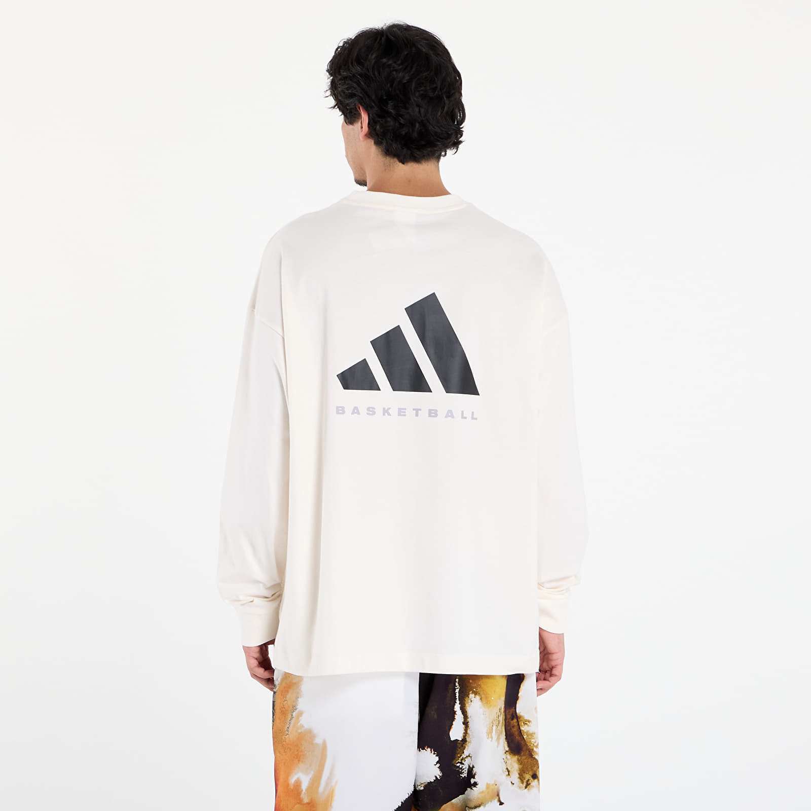 T-shirts för män adidas Basketball Long Sleeve Tee Chalk White