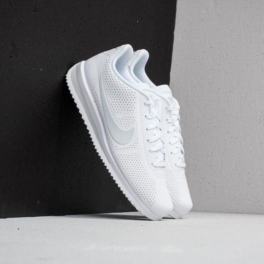 Chaussures et baskets homme Nike Cortez Ultra Moire White/ Pure Platinum |  Footshop